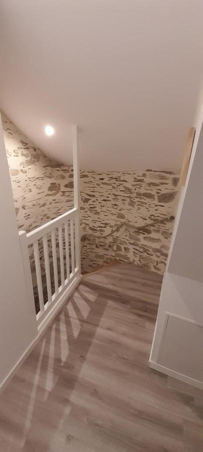 Appartement Dans Maison De 1789 Au Centre De Vitre ภายนอก รูปภาพ